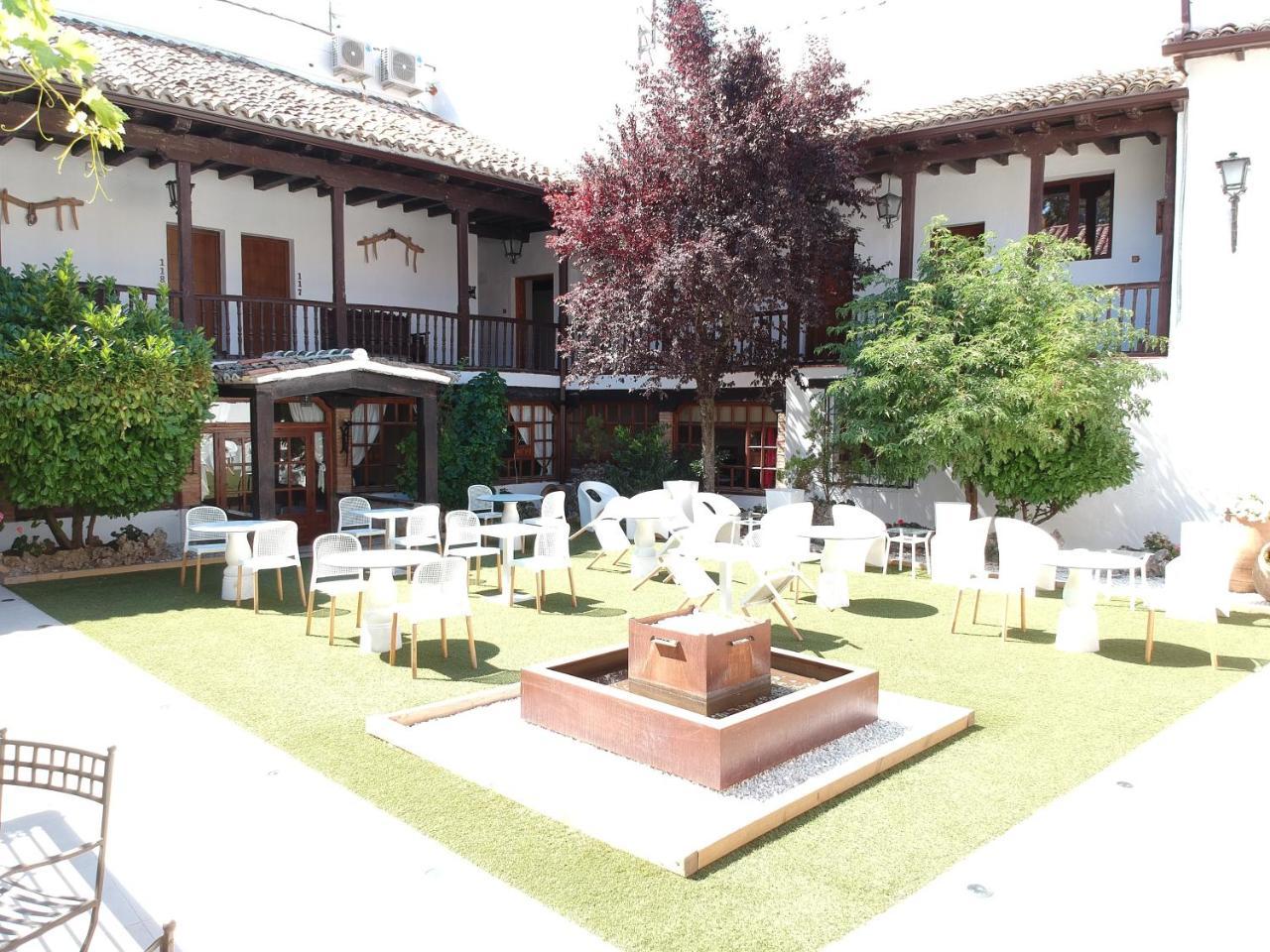 Hotel Resort Cueva del Fraile Cuenca  Exterior foto
